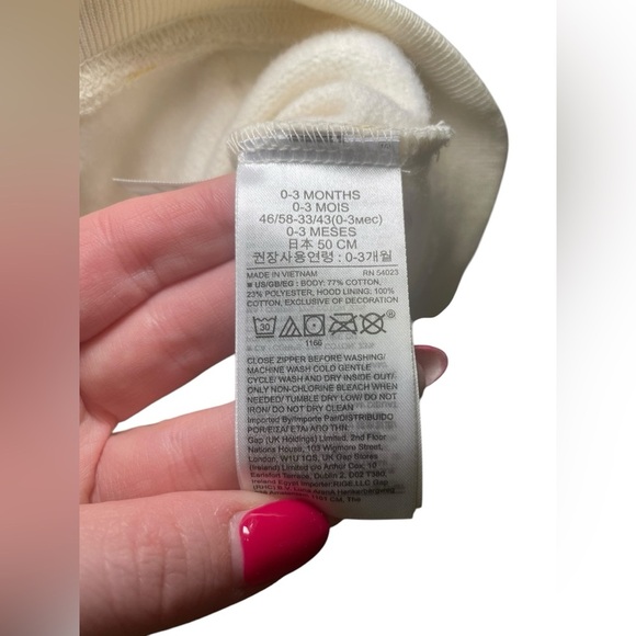 Baby Gap New Logo Zip Hoodie Cream Stars 0-3M NWT - Picture 6 of 7